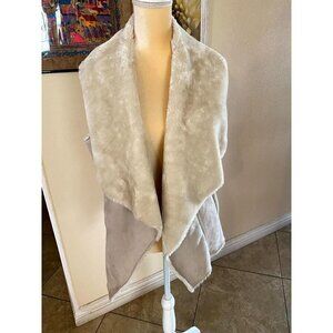 Cotton On,  Cream Faux Fur Vest Open Cardigan